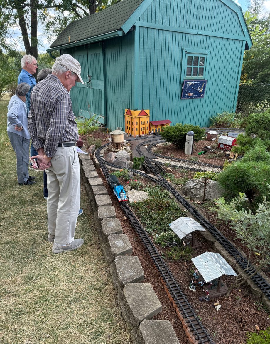 Residents at the Garden Railway Open House.